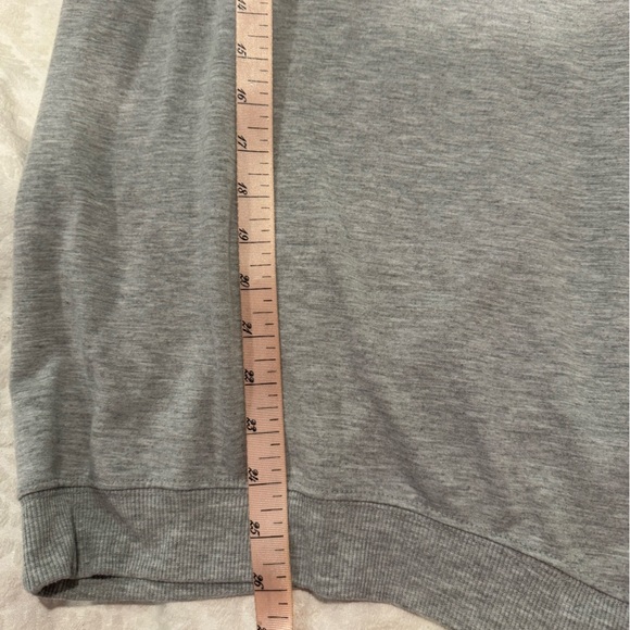 The sweatshirt project Button Detail gray sweater boat neck - Picture 6 of 6